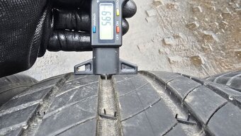 Letní pneu 215/55/17 Michelin - 5