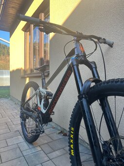 MONDRAKER SUPERFOXY CARBON R - 5