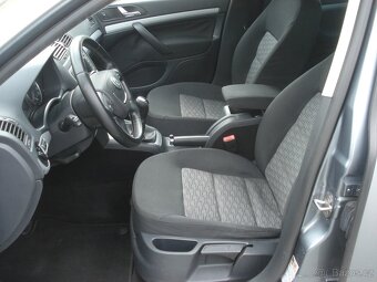 Škoda Octavia 1.6 TDI 1. Majitel - 5