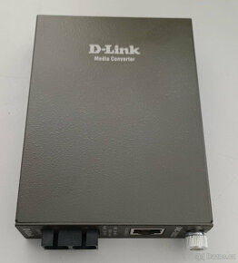 4ks DMC-300SC 10/100to100BaseFX s adaptéry - 5