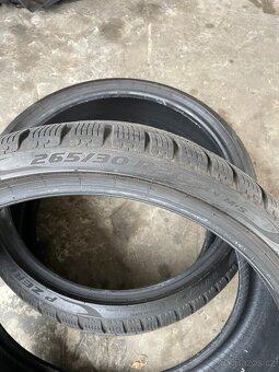 Pirelli p zero winter 265/30 R20 94V - 5
