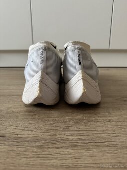 Nike Vaporfly 2 vel. 43 - 5