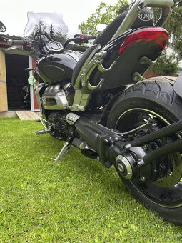 Triumph Rocket 3 GT - 5
