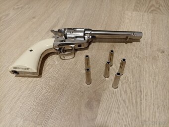 Vzduchový revolver Colt Single Action Army SAA .45 nikl - 5