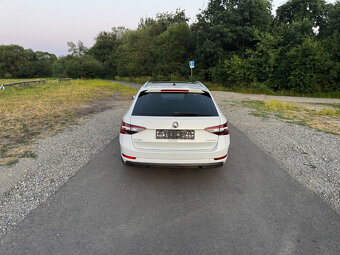 Škoda superb 3 2.0tdi 110kw dsg - 5