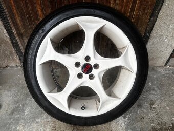 5x100 r18 225/45/18 - 5