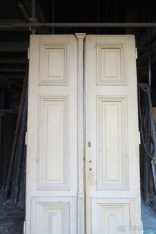 3/ Staré vchodové dveře - 5