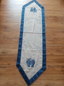 Obrazy Puzzle a šály na stůl - 5