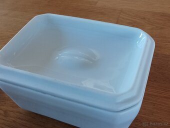 PORCELÁNOVÁ ZAPÉKACÍ DÓZA - 5