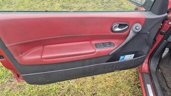 Prodám Renault Mégane 1.9 dCi 92kW - Nepojízdné - 5