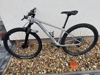 Superior Modo XP 919, vel. S - 5