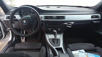 BMW E90 2.0d - 5