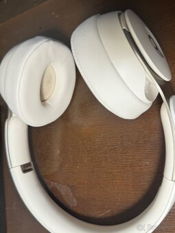 Beats Solo Pro Wireless Luchátka - 5
