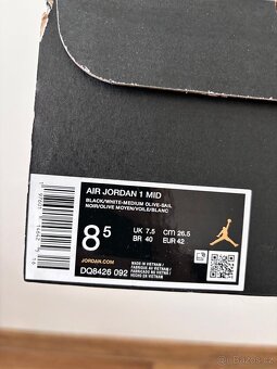 Značkové tenisky Jordan - 5