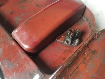 Kastlík kývačka - 5