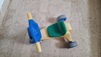 Odrážedlo Chicco tříkolka - 5