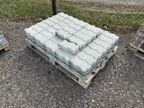 Betonové dlažby a obrubníky různé druhy - 5