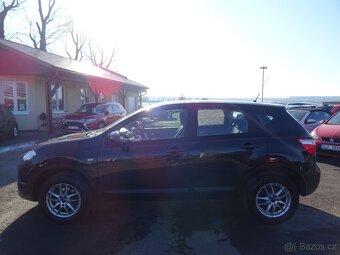 Nissan Qashqai 1.5 dCi 81kW serviska, 2.majitel - 5