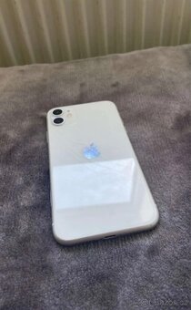 iPhone 11/ 64 bílá barva - 5