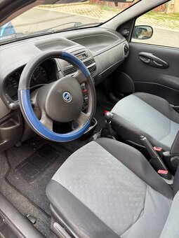 Fiat Punto 1.2 Active Classic, benzín, r.v. 2005 - 5