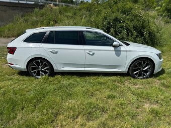Superb 3 2016 2.0 TDI 110kw - 5