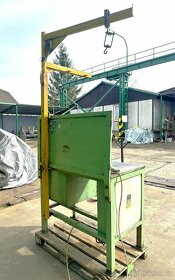 Pracovní stůl s elektro rozvaděčem - 5