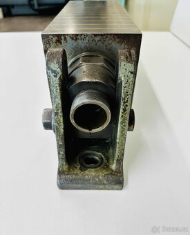 El. magnet otočný 320x125 - 5