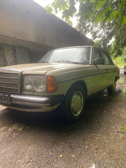 Prodám Mercedes W123 piano 200D - 5