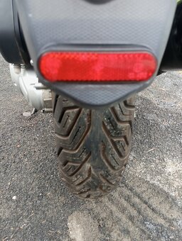 Aprilia sport city 300 - 5