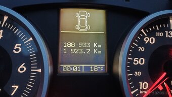 Prodám přístrojovou desku (budíky) Renault Megane 2 - 5
