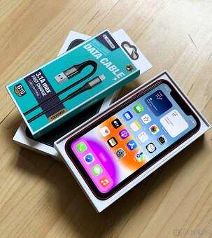 JAK NOVÝ - Apple Iphone 11 128GB RED -- KRÁSNÝ STAV -- - 5