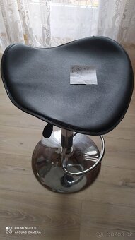 Barová posuvná nerezová zidle - 5