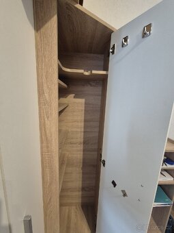 Nabytek do predsine - skrine + botnik - 5
