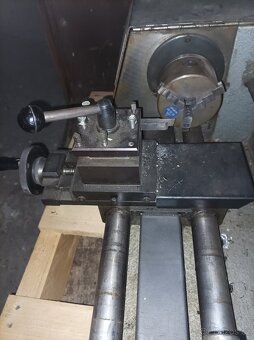 Malý soustruh SUF16 - 5