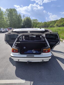 Toyota Corolla e 9 - 5