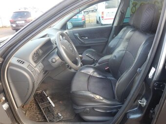 Renault Laguna č. 22198 - 5