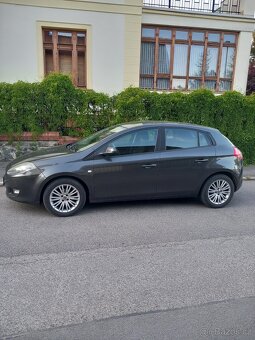 Prodám Fiat bravo 1.4 r.v.2011 - 5