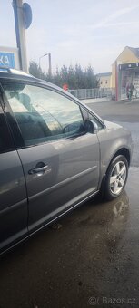 VW Touran 2.0 Fsi - 5