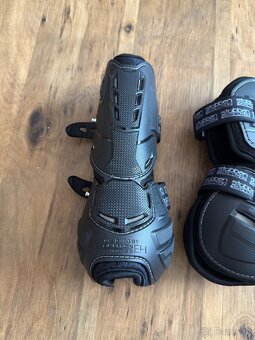 Slachove chranice Stubben Hybrid L - 5