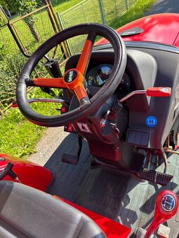 Traktor DF 304G2, 4x4 - 5