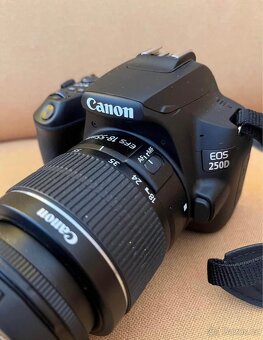 Canon EOS 250D + zrcadlovka - 5