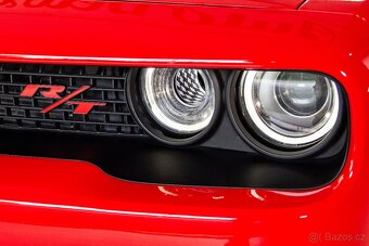 Dodge challenger 6,4 - 5
