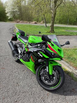 Kawasaki ZX-6R Ninja - 5