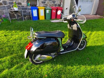 Vespa GTS 300 i.e. (2013) pěkná + doplňky + komplet servis - 5