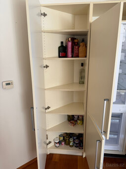 Kuchyňská linka na míru,kvalitní + vestavné spotřebiče - 5