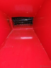 Bubnový štěpkovač na větve - 2 komíny: na vlek a do big bagu - 5