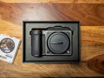 Hasselblad X1D II 50C + XCD 4/45P s příslušenstvím - 5