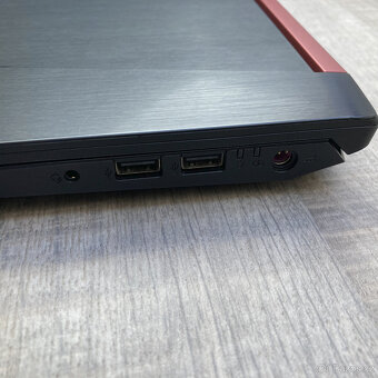 HERNÍ NOTEBOOK | Acer Nitro 5 | i7 + 16GB RAM | GTX 1050 Ti - 5