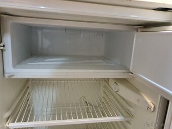 lednice s mrazákem Zanussi tř.A 190 litrů 105cm - 5