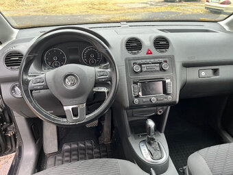 VW Caddy 1.6 Tdi černá metal - 5